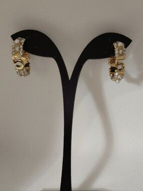 Gold Crystal Number Accent Designer Fashion Hoop Earrings -